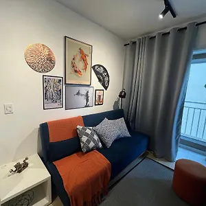 Apartamento Estúdio A 3 Minutos Do Metrô, Hospitais E Universidades Da Liberdade, São Paulo
